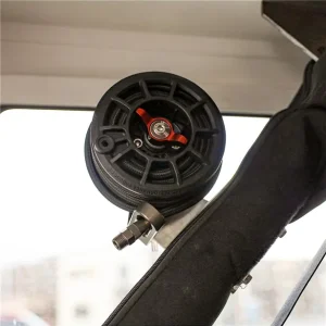 Montaż systemu CRS COMPACT REEL SYSTEM w Jeep Wrangler JKU Bezpieczne zakupy