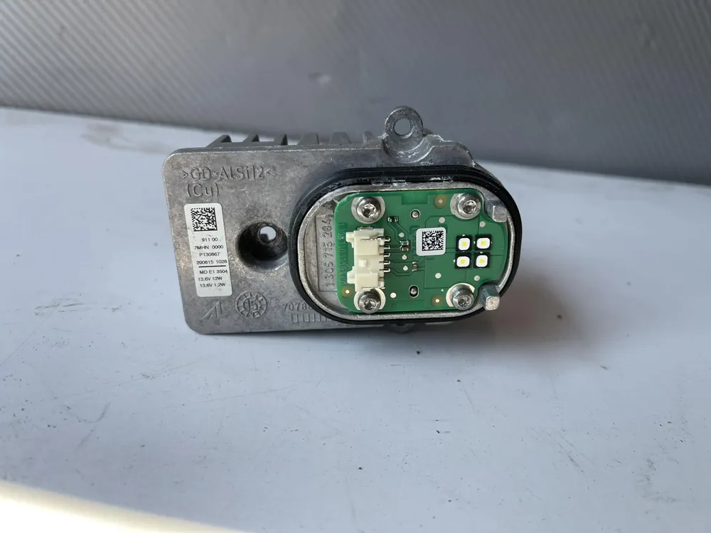 MERCEDES W205 LED JEŻ MODUŁ Tani