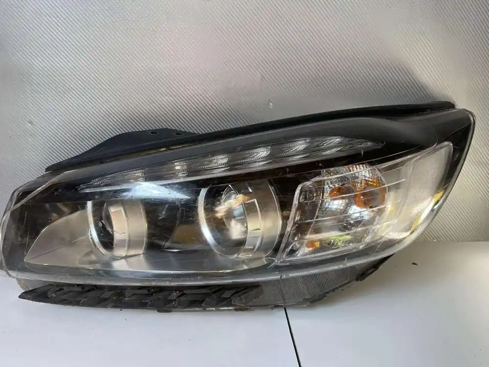 KIA SORENTO 3 LEWA LAMPA XENON LED Nowość