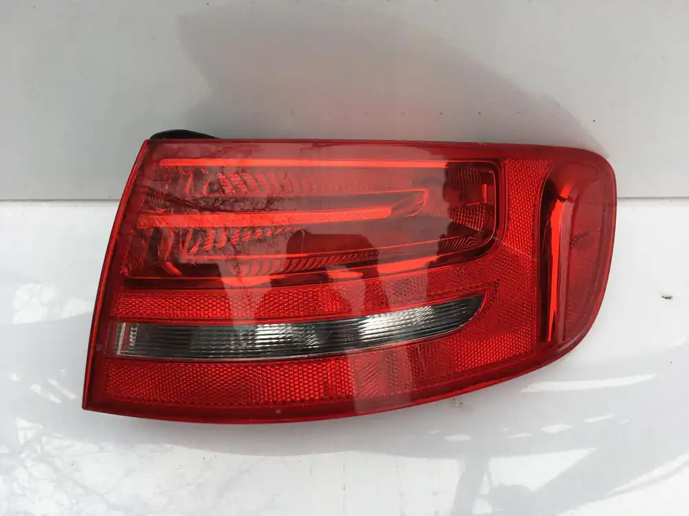 Bezpieczna płatność AUDI A4 8K9 PRAWA LAMPA TYŁ