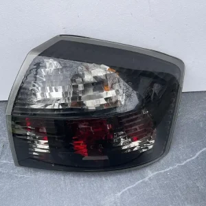 AUDI A4 SEDAN PRAWA LAMPA TYŁ Taniej