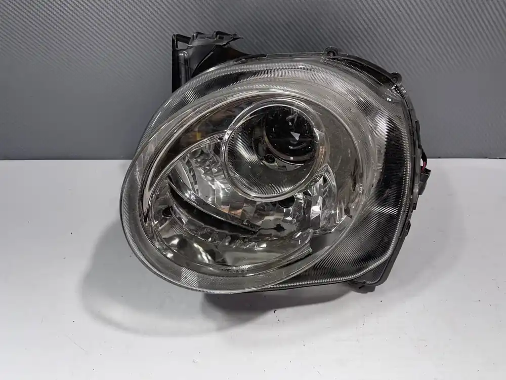 NISSAN JUKE LEWA LAMPA XENON Nowość