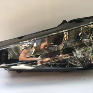 SKODA SCALA LEWA LAMPA LED Wyprzedaż
